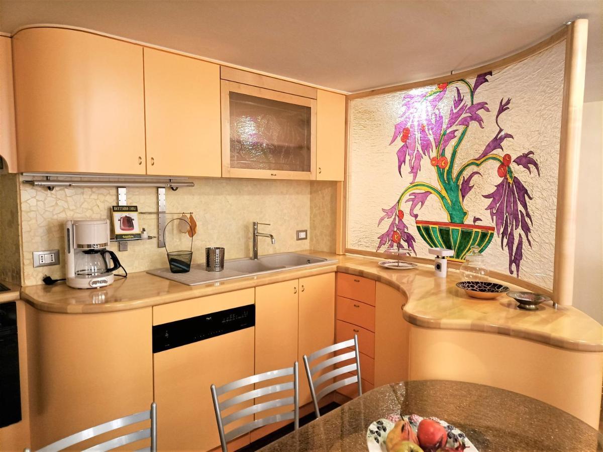 Apartament Casa Alexandra In Centro E A Pochi Passi Dal Mare Imperia Zewnętrze zdjęcie